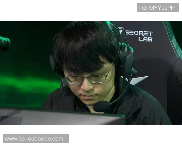 杨瀚森首秀遭隔扣五分钟教练称这是他成长的重要起点